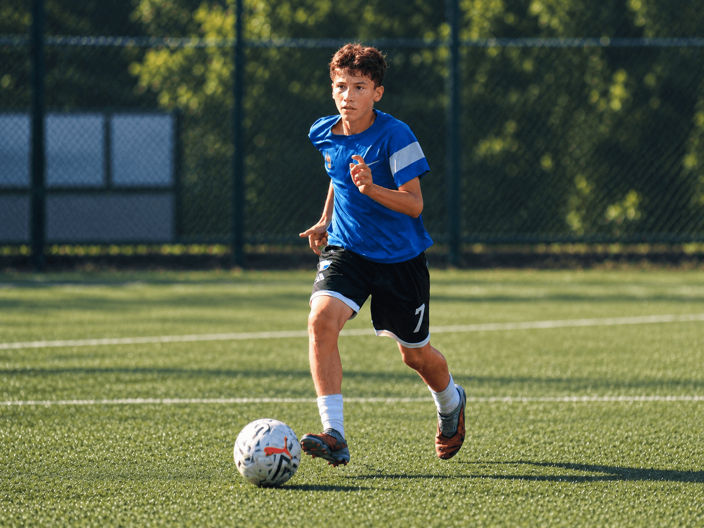 Futbol Sahası Kapak Fotoğrafı